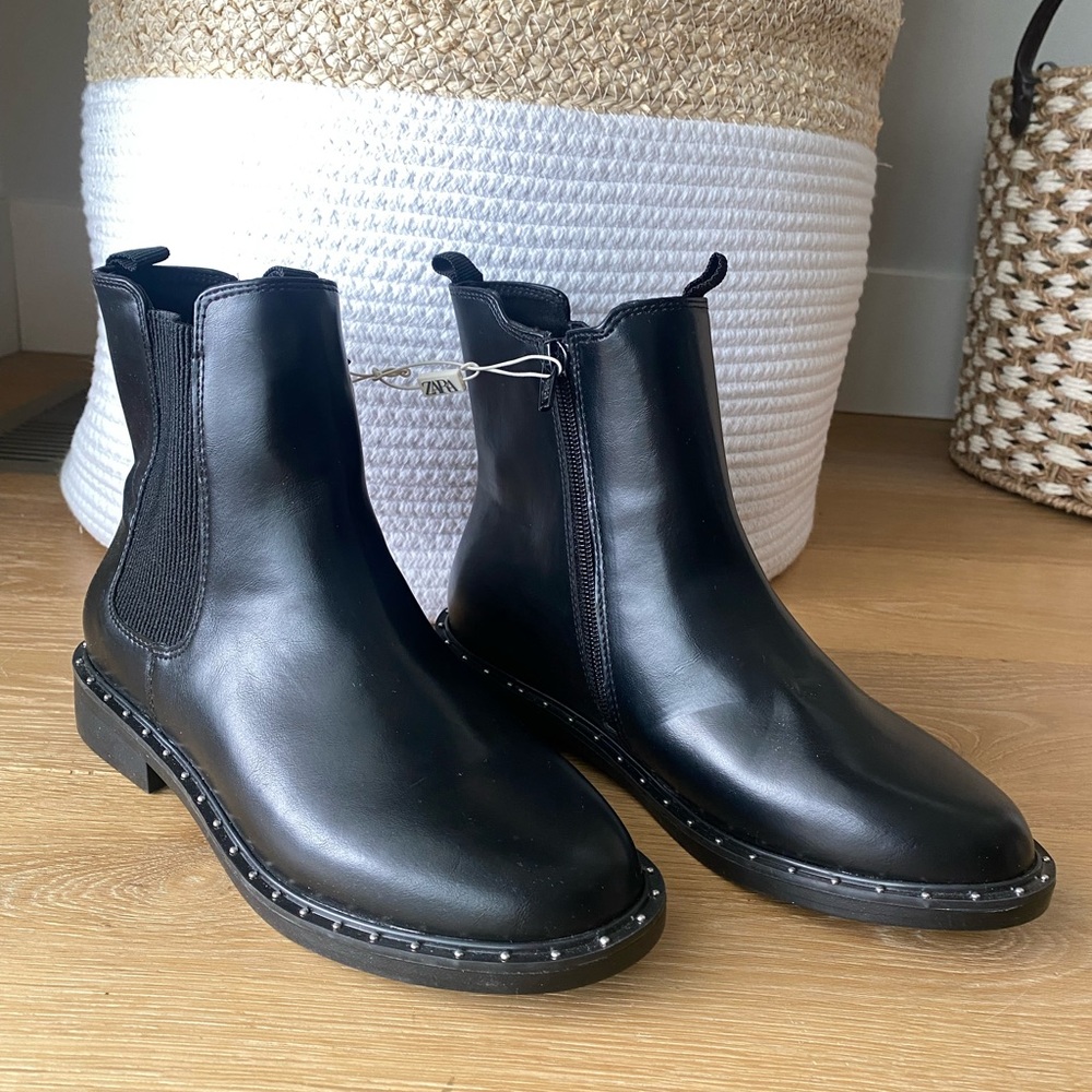 NWT Black Zara Boots: size girls 5 (37)